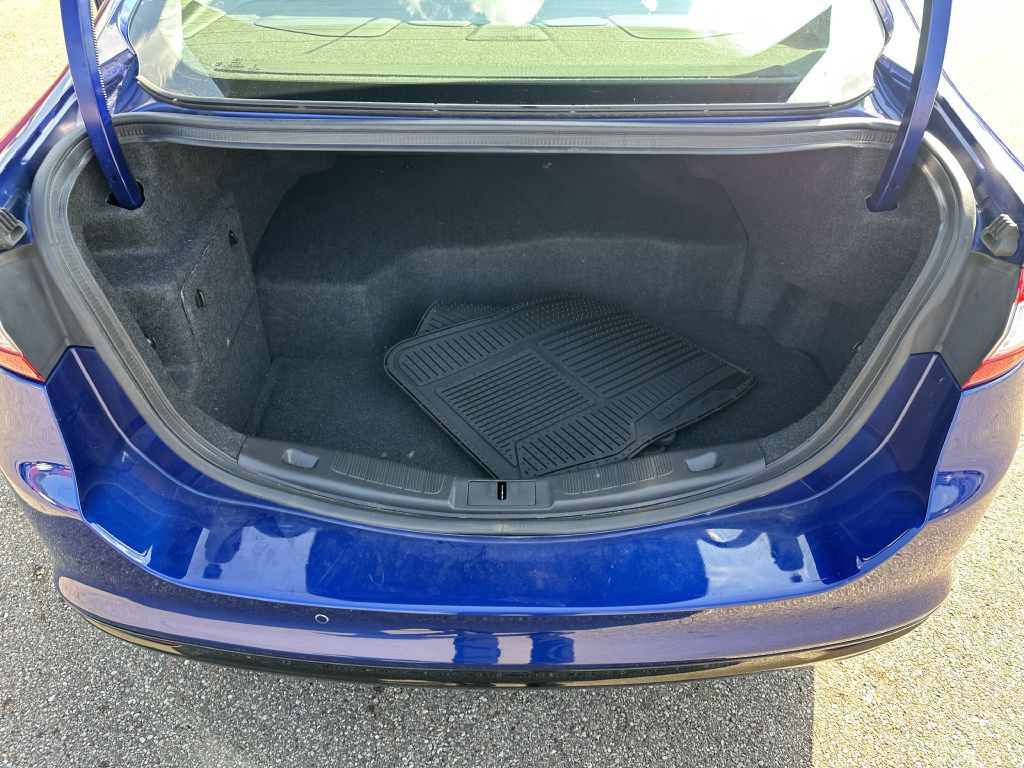 2016 Ford Fusion Image 21