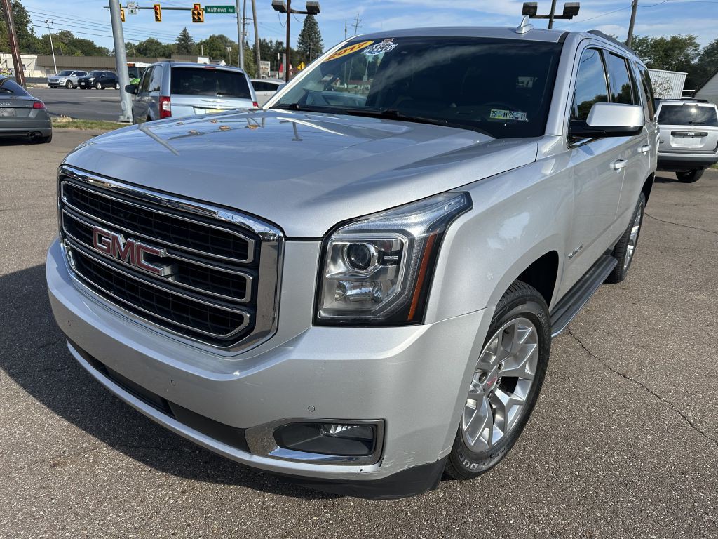 2017 GMC Yukon Image 2