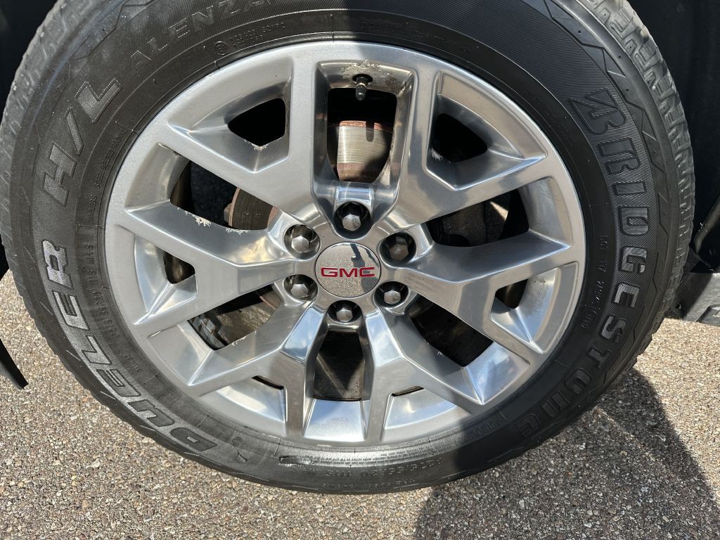 2017 GMC Yukon Image 23