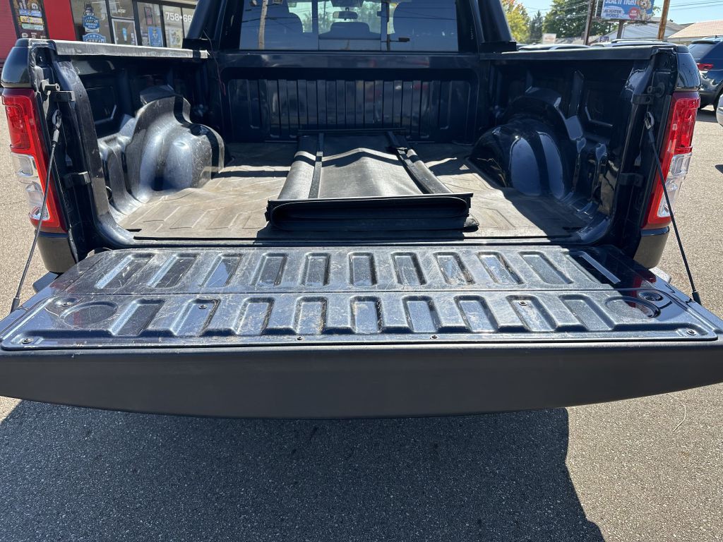 2020 RAM 1500 Image 9