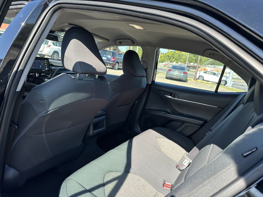 2023 Toyota Camry Image 16