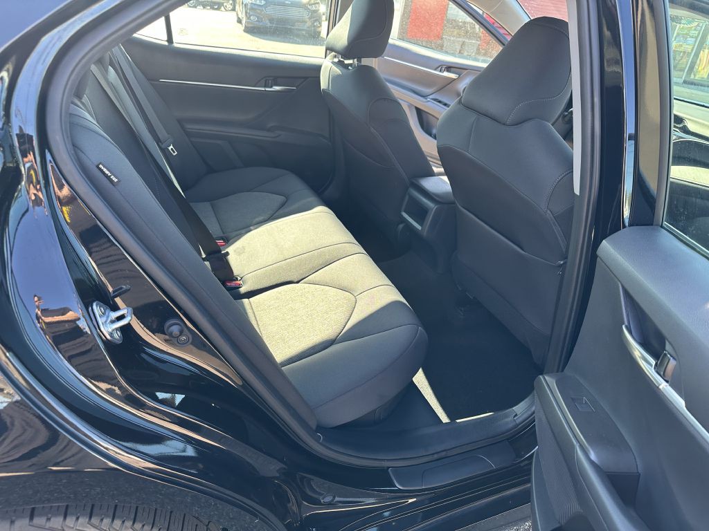 2023 Toyota Camry Image 30