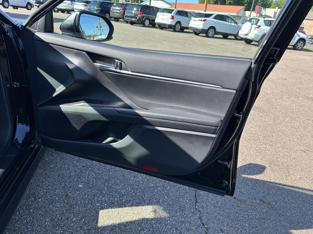 2023 Toyota Camry Image 31