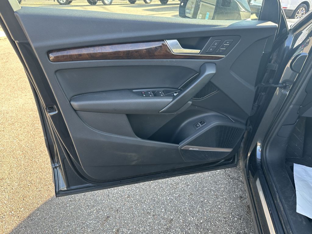 2018 Audi Q5 Image 22