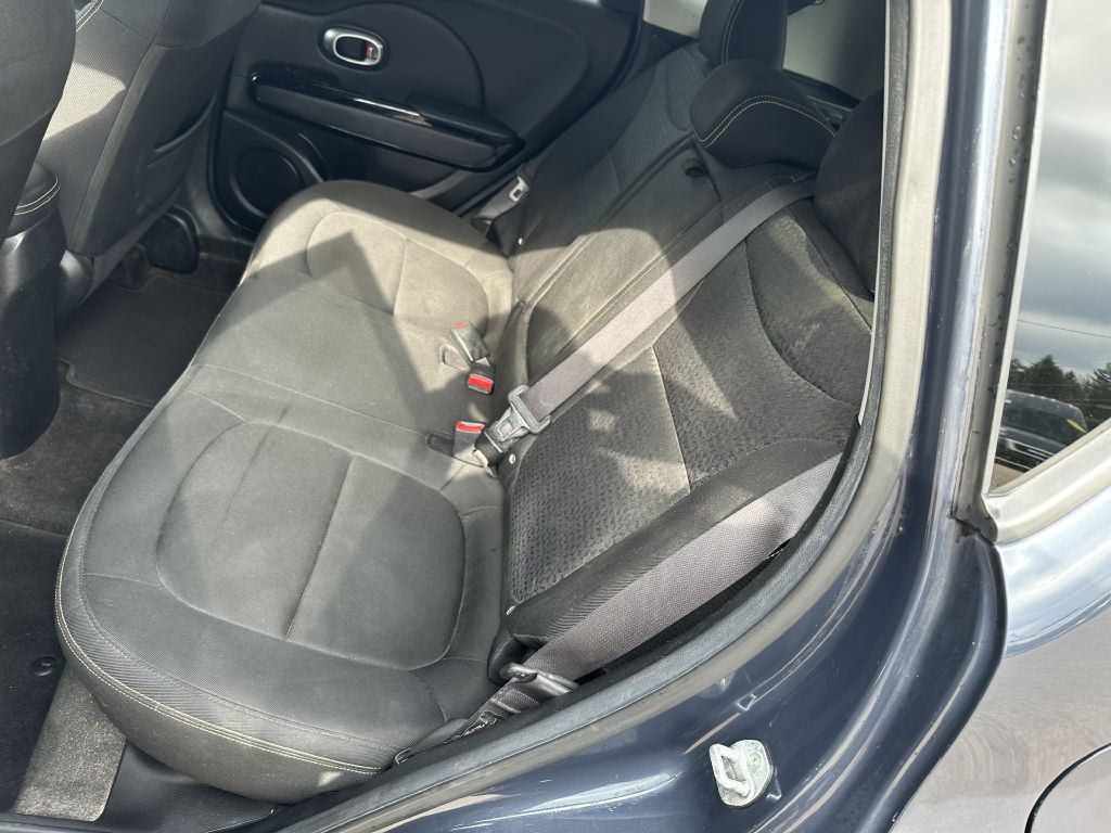 2015 Kia Soul Image 14
