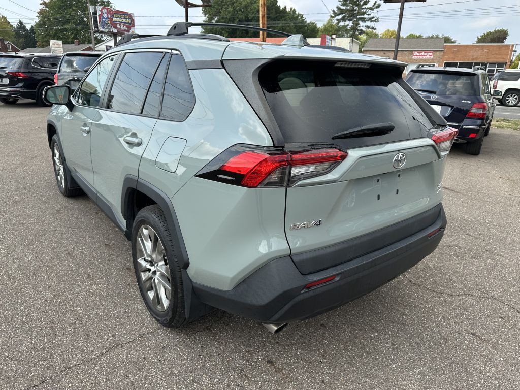 2020 Toyota Rav4 Image 4