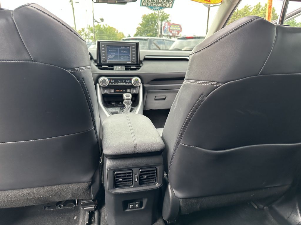 2020 Toyota Rav4 Image 19