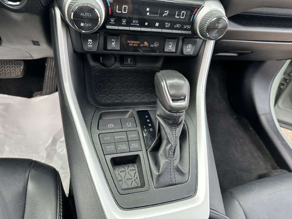 2020 Toyota Rav4 Image 22