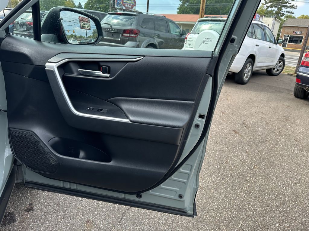 2020 Toyota Rav4 Image 33