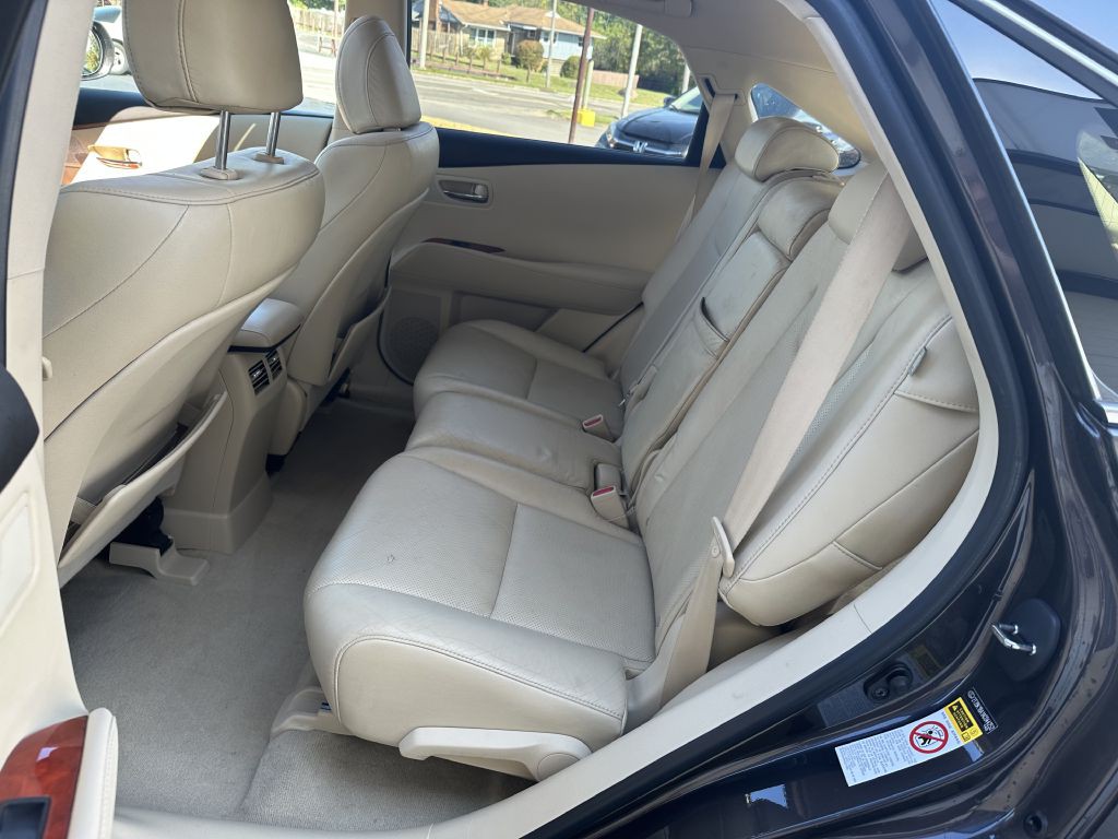 2010 Lexus RX Image 14