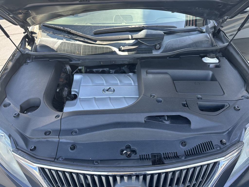 2010 Lexus RX Image 25