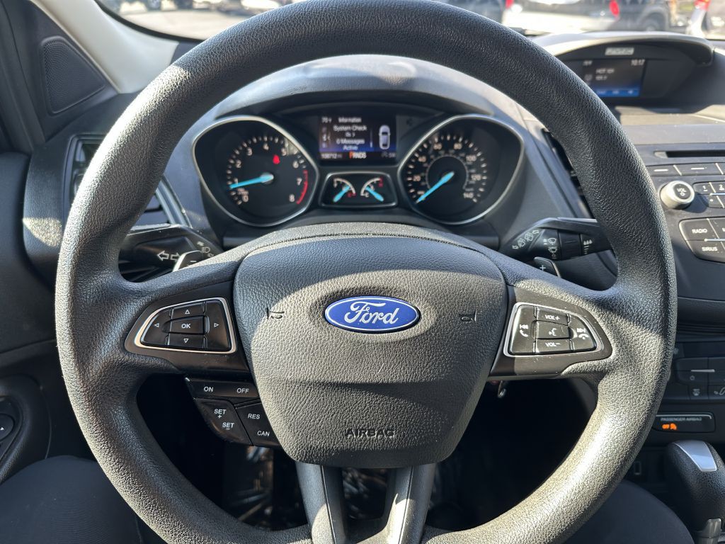 2017 Ford Escape Image 10