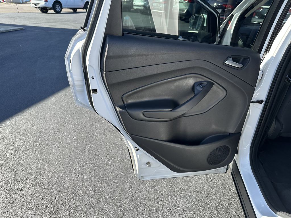 2017 Ford Escape Image 21