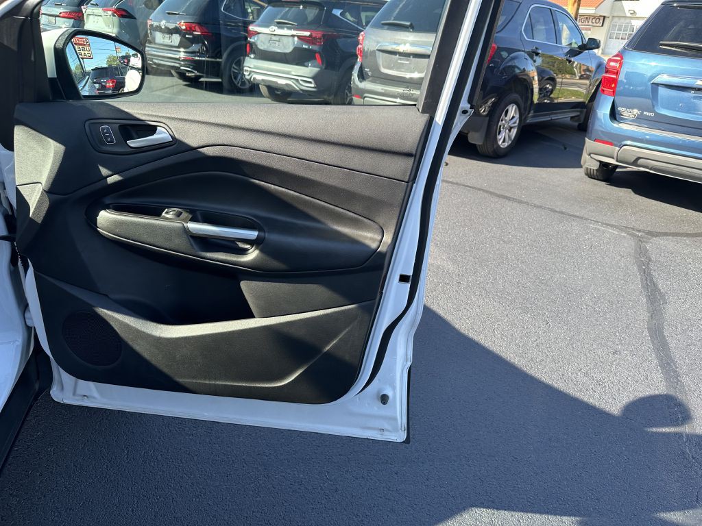 2017 Ford Escape Image 25