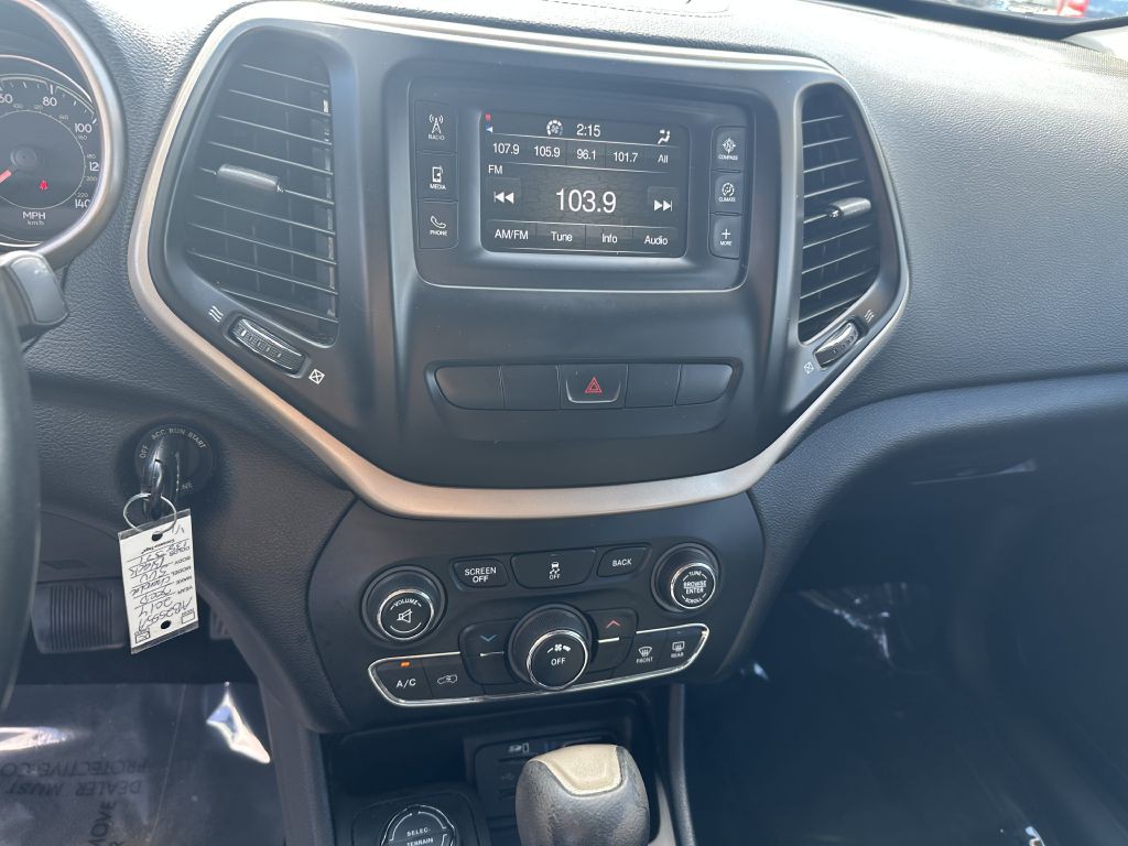2014 Jeep Cherokee Image 17