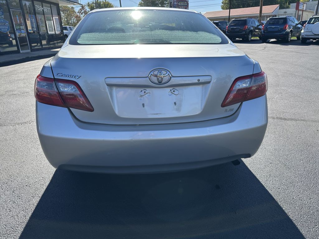 2009 Toyota Camry Image 8