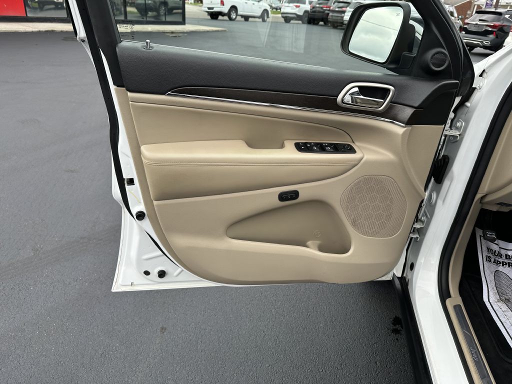 2014 Jeep Grand Cherokee Image 23
