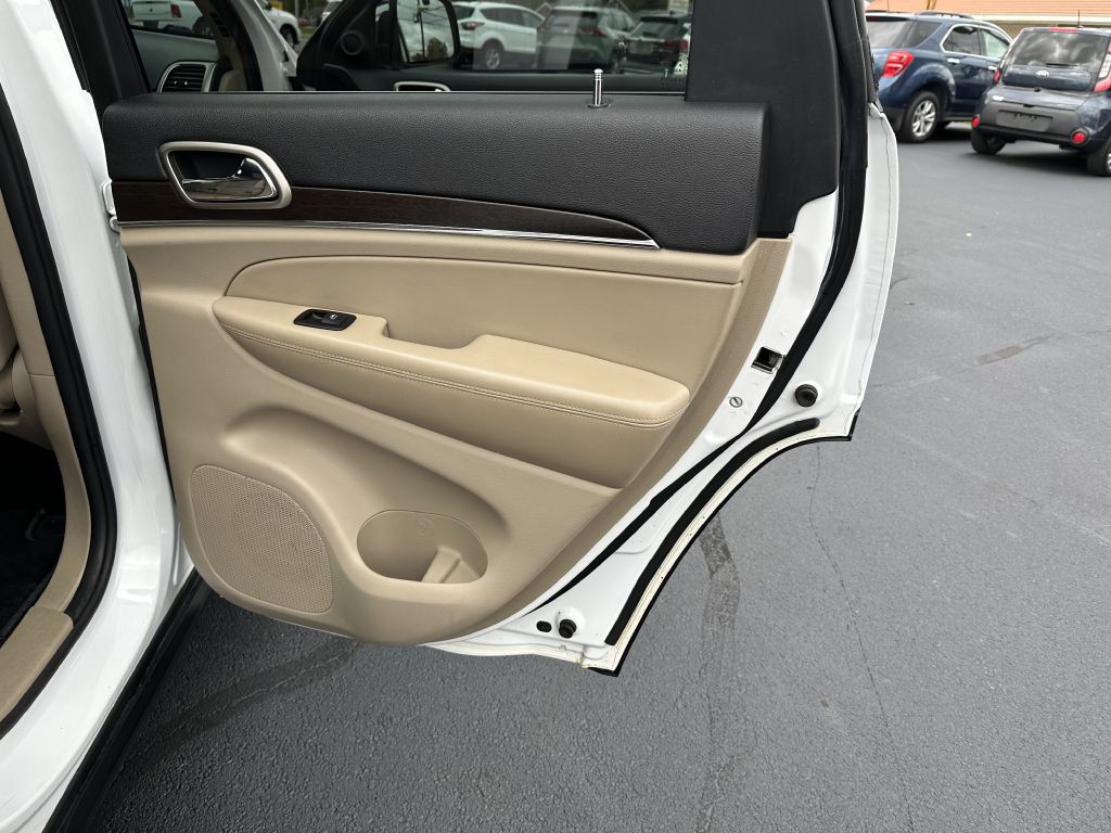 2014 Jeep Grand Cherokee Image 30