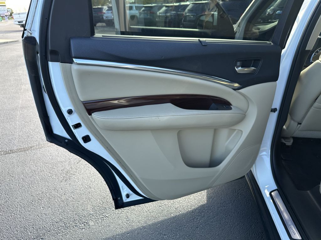 2015 Acura MDX Image 24