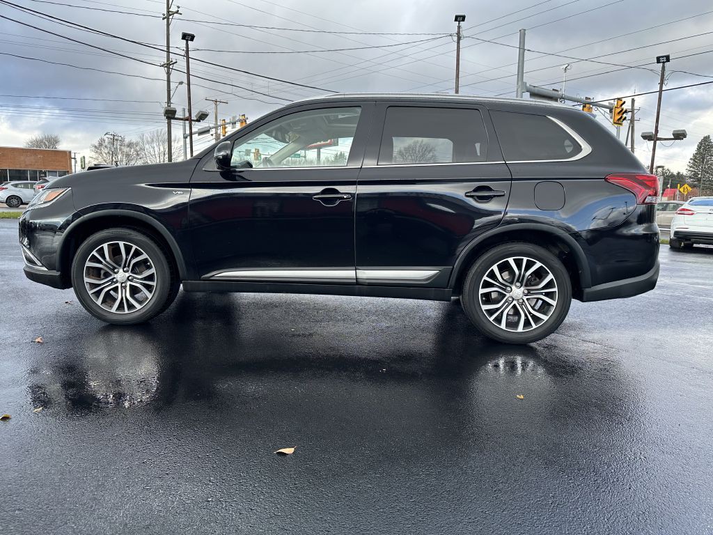 2017 Mitsubishi Outlander Image 7