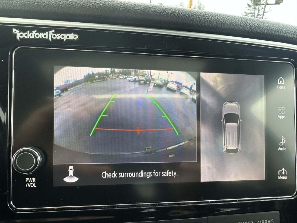 2017 Mitsubishi Outlander Image 11