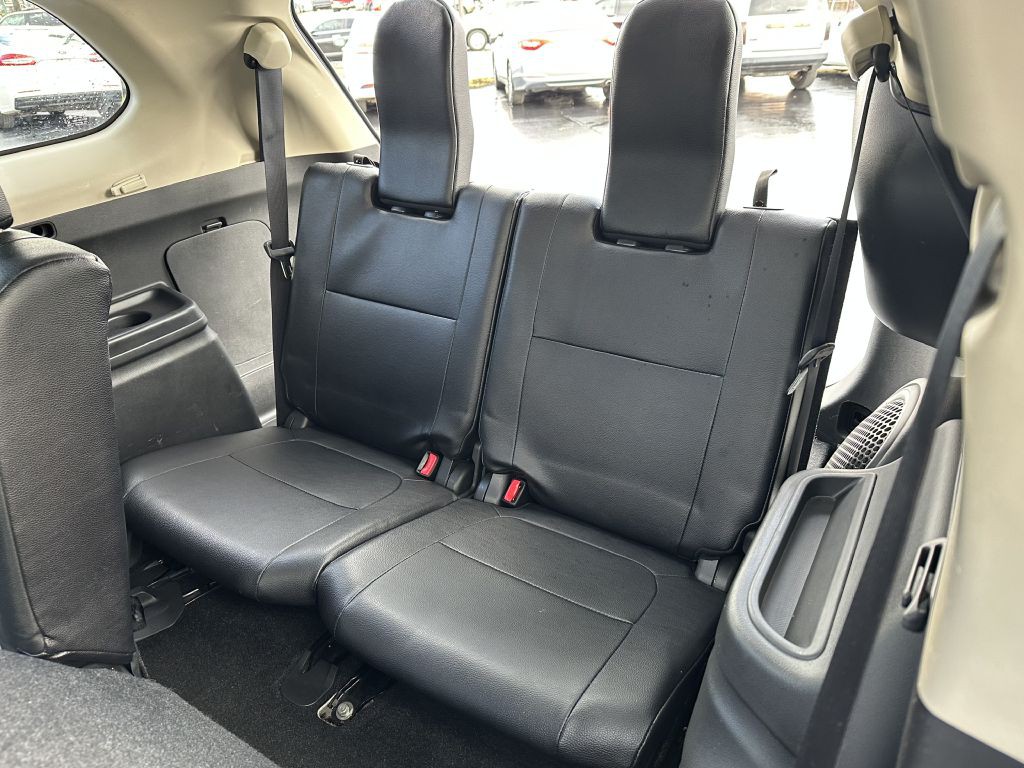 2017 Mitsubishi Outlander Image 15