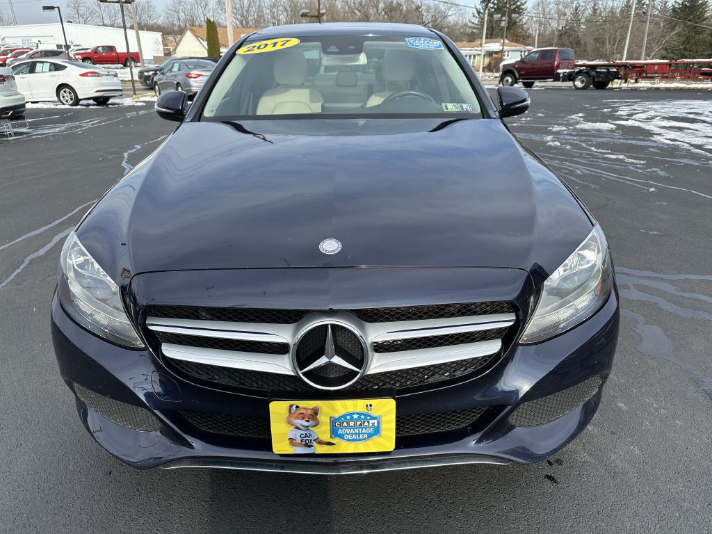 2017 Mercedes-Benz C-Class Image 3