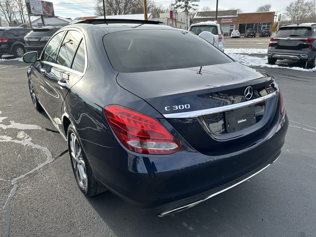 2017 Mercedes-Benz C-Class Image 4