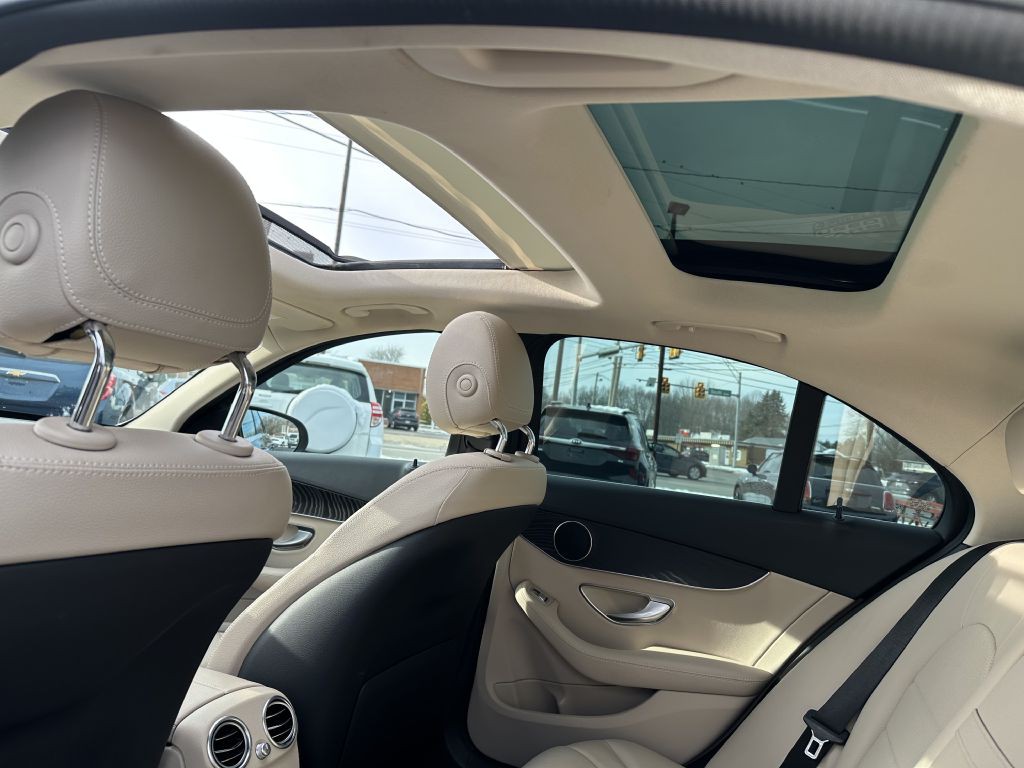 2017 Mercedes-Benz C-Class Image 14
