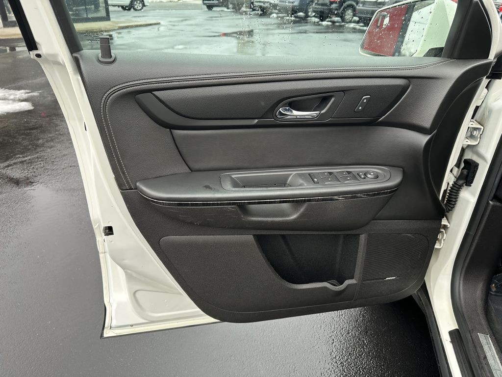 2014 GMC Acadia Image 21