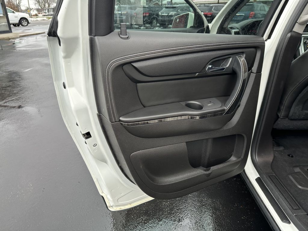 2014 GMC Acadia Image 22