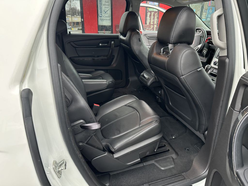 2014 GMC Acadia Image 28