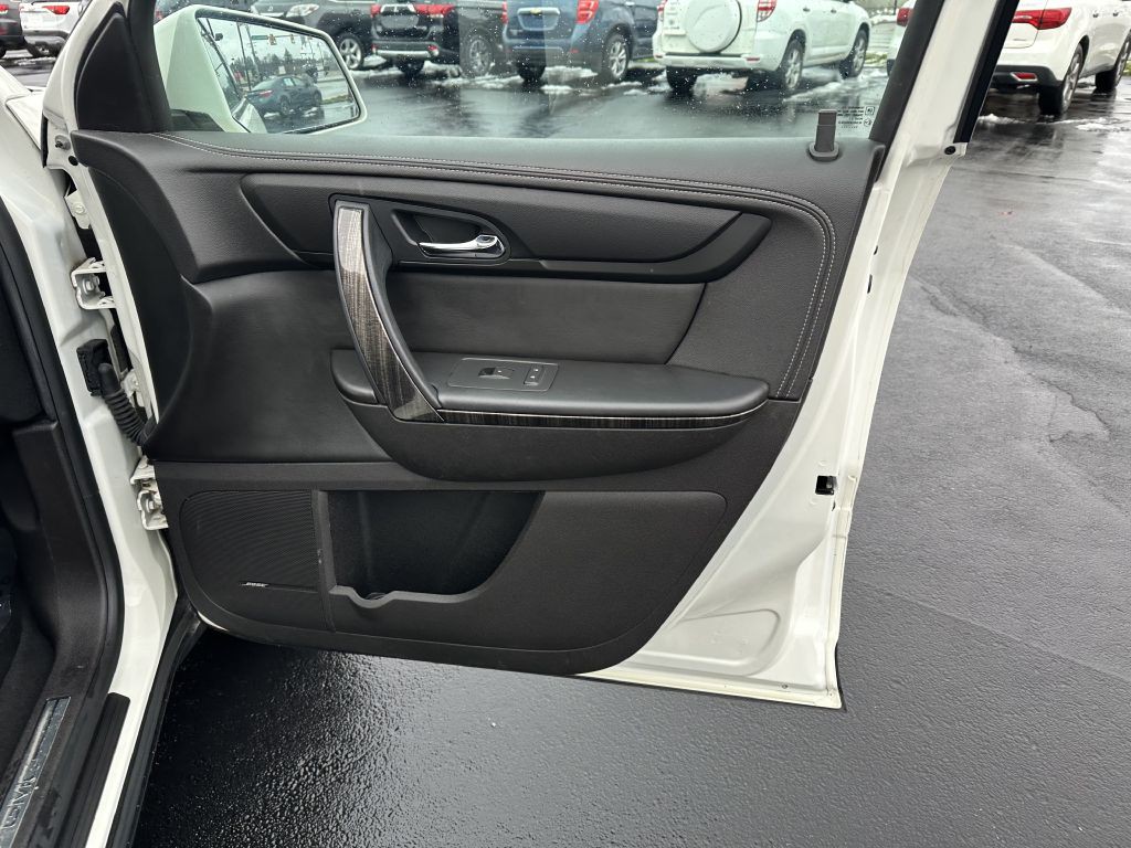 2014 GMC Acadia Image 29