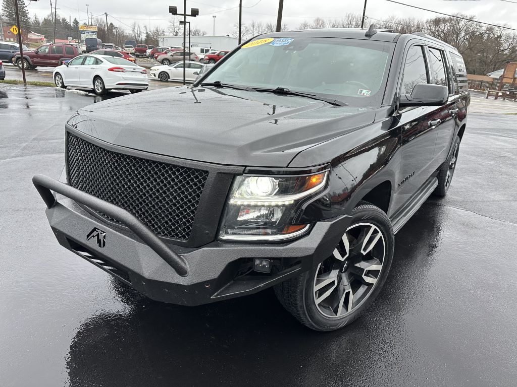 2018 Chevrolet Suburban Image 2