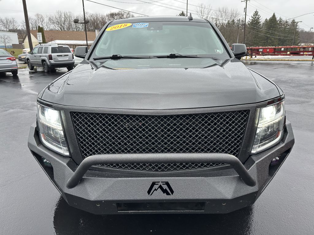 2018 Chevrolet Suburban Image 3
