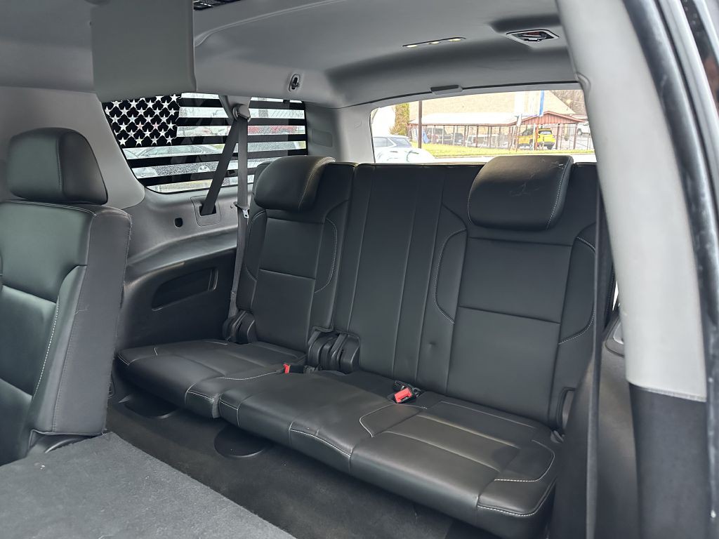 2018 Chevrolet Suburban Image 15