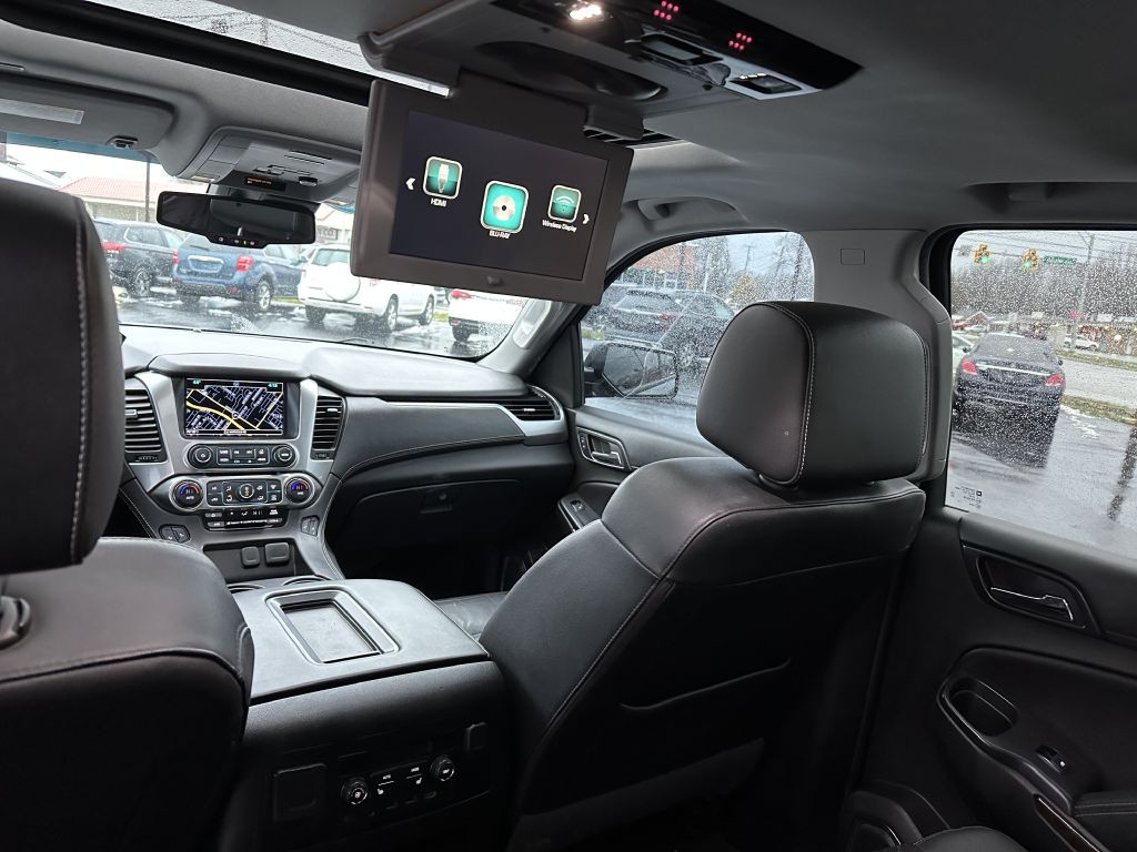 2018 Chevrolet Suburban Image 19