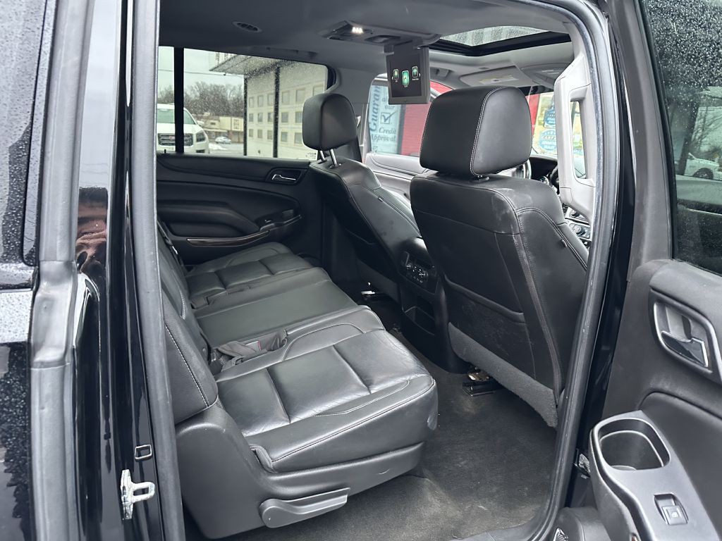 2018 Chevrolet Suburban Image 30