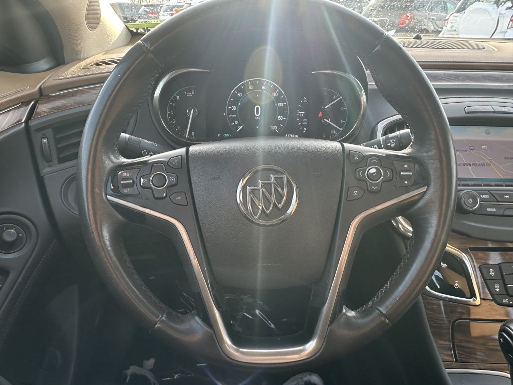 2014 Buick Lacrosse Image 10