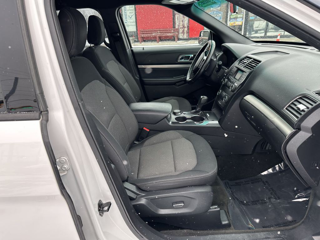 2018 Ford Explorer Image 25