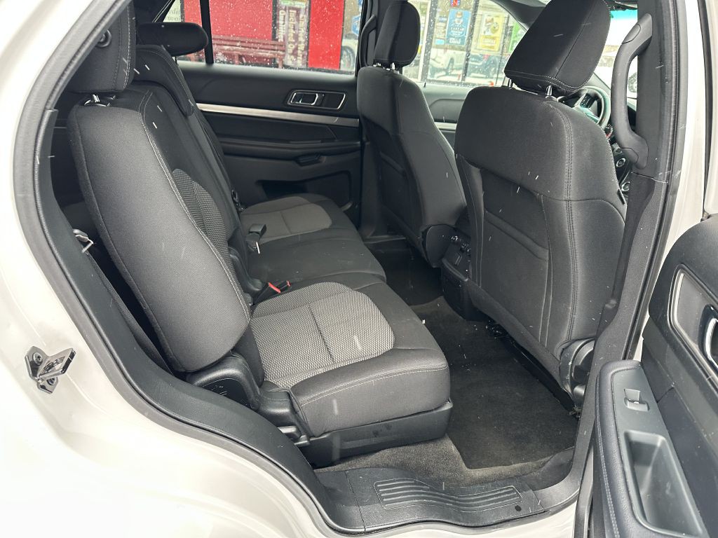 2018 Ford Explorer Image 26