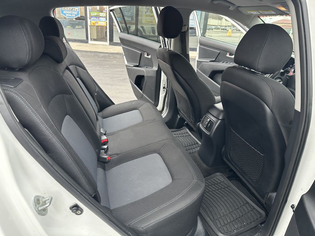2015 Kia Sportage Image 22