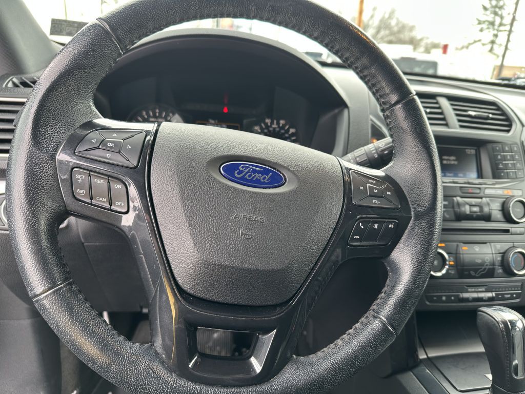 2017 Ford Explorer Image 10