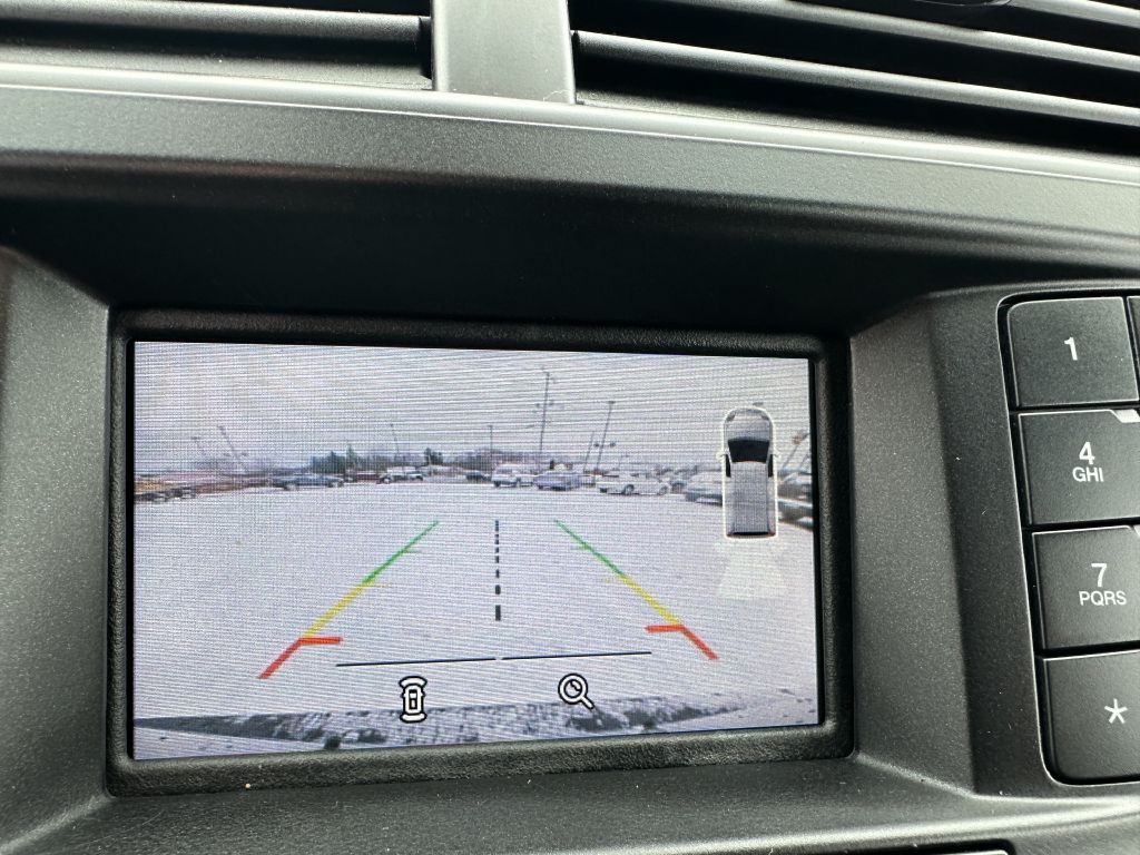 2017 Ford Explorer Image 12