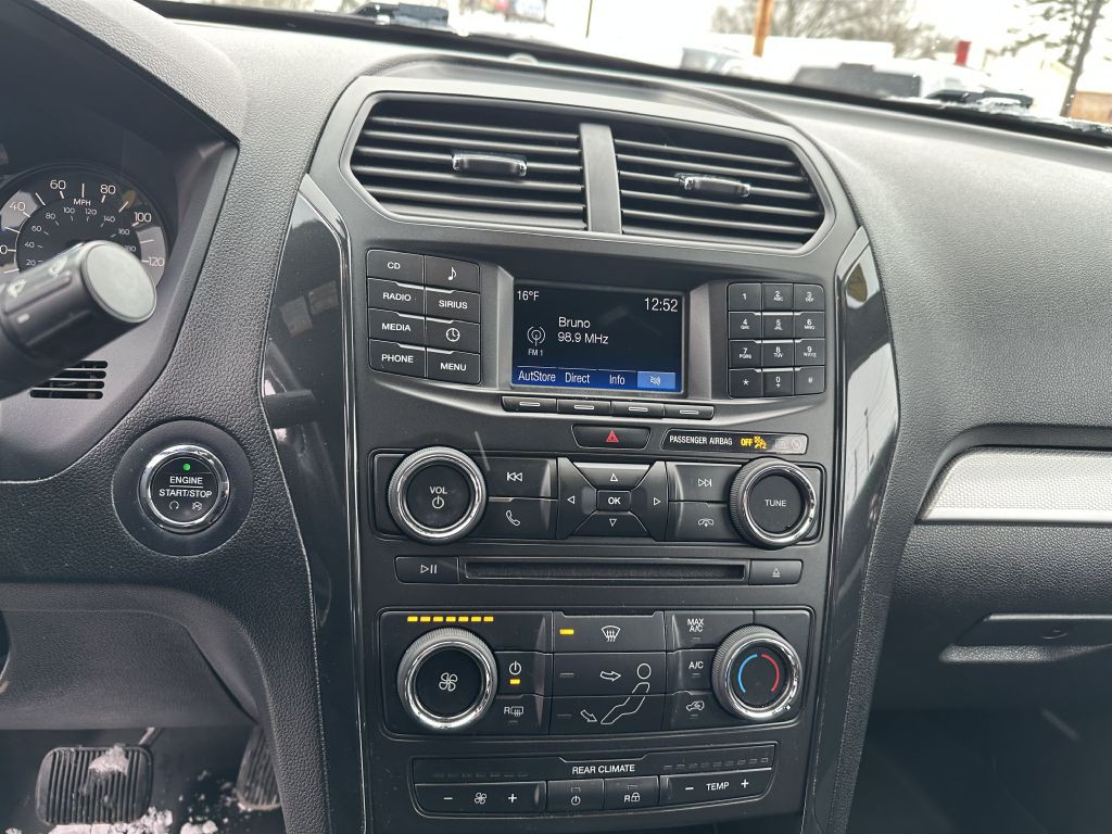 2017 Ford Explorer Image 20