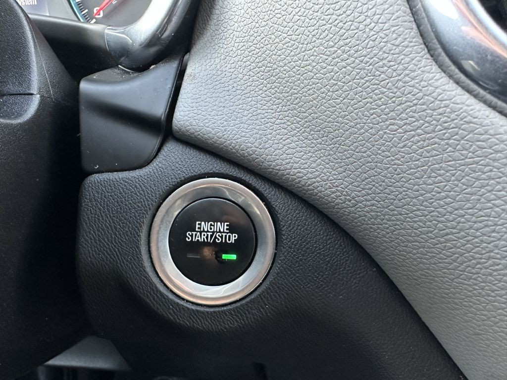 2019 Chevrolet Equinox Image 11