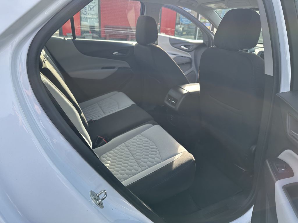 2019 Chevrolet Equinox Image 27