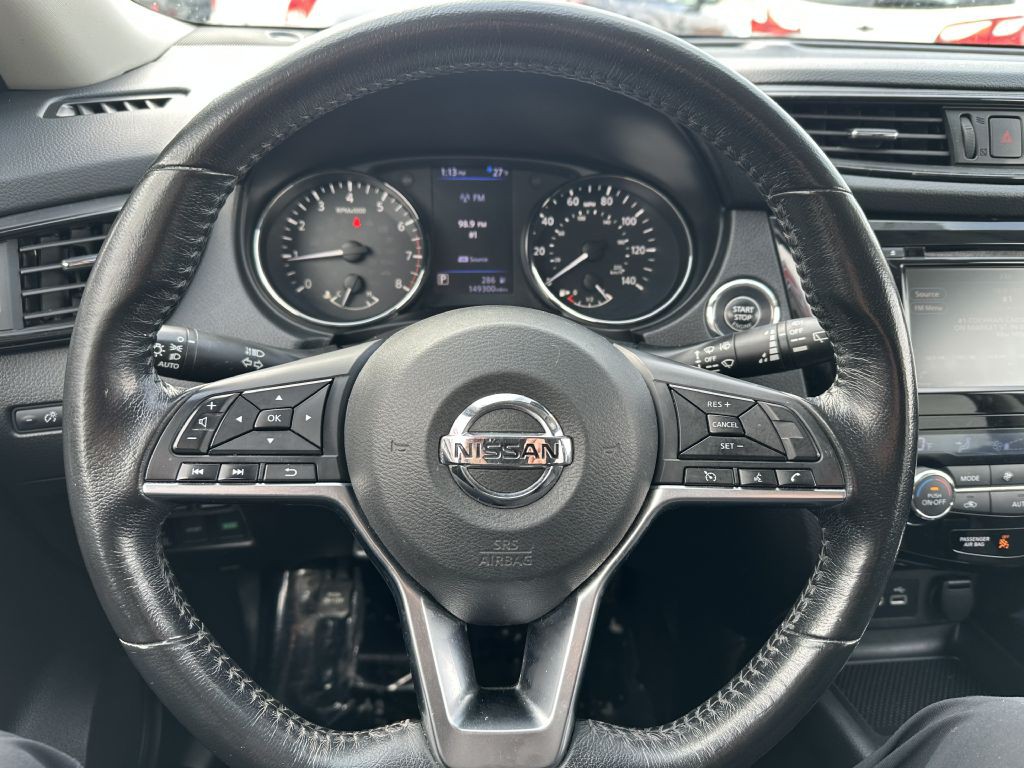 2018 Nissan Rogue Image 10