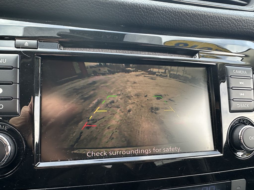 2018 Nissan Rogue Image 11