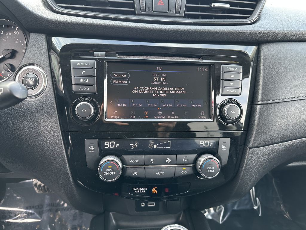 2018 Nissan Rogue Image 20